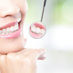 Kompleksowe leczenie dentystyczne – odkryj trasę do zdrowej i atrakcyjnego uśmiechów.
